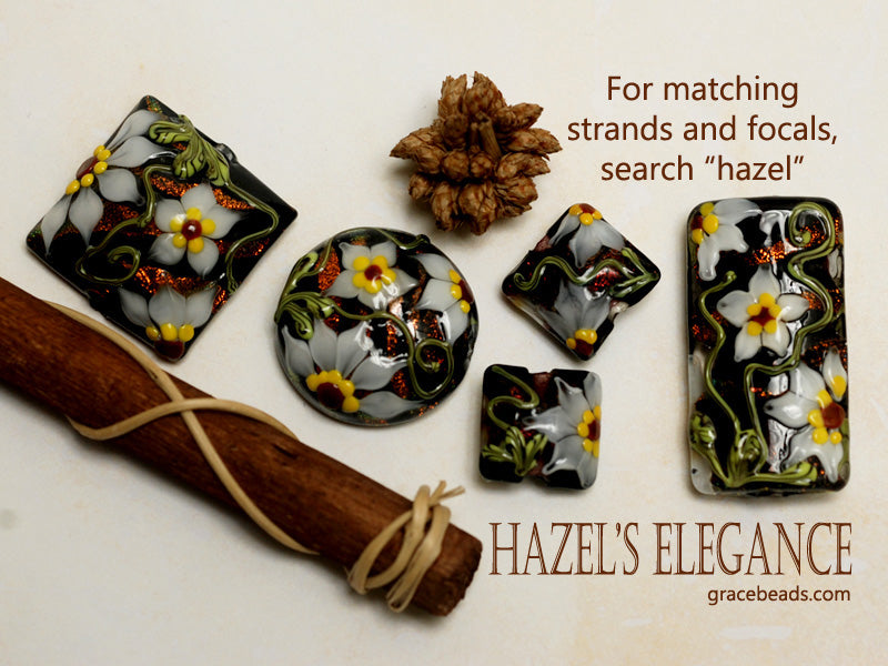 10204614 - Four Hazel's Elegance Pillow Beads
